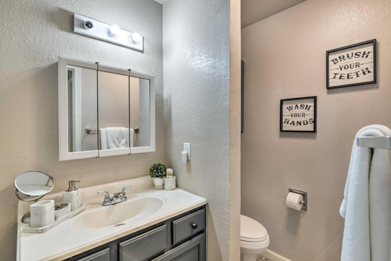 Updated Townhome Near Airport And Shopping! Anchorage Exterior photo