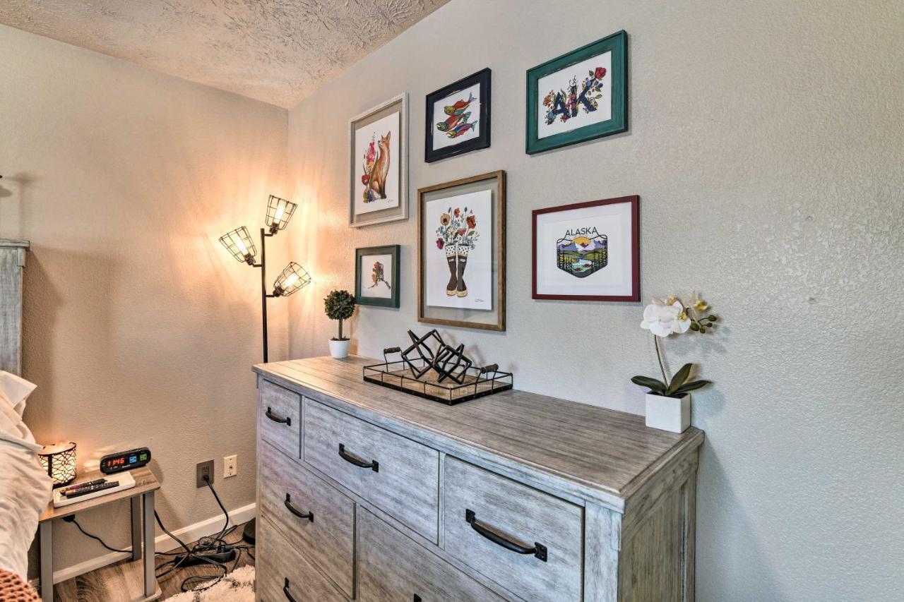 Updated Townhome Near Airport And Shopping! Anchorage Exterior photo